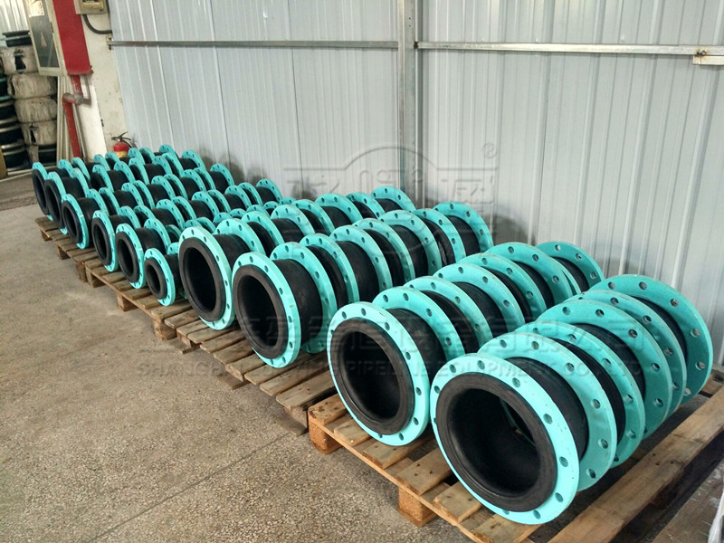 可曲撓橡膠接頭在工程使用中吸扁了怎么處理？