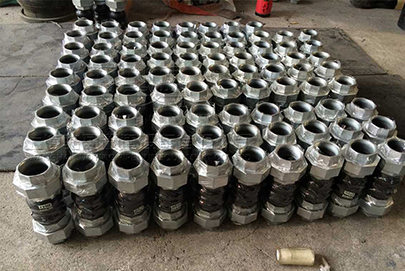 <a href=http://www.blcuniversity.cn.cn target=_blank class=infotextkey>絲扣橡膠接頭</a>北京市海淀區(qū)生產(chǎn)廠家